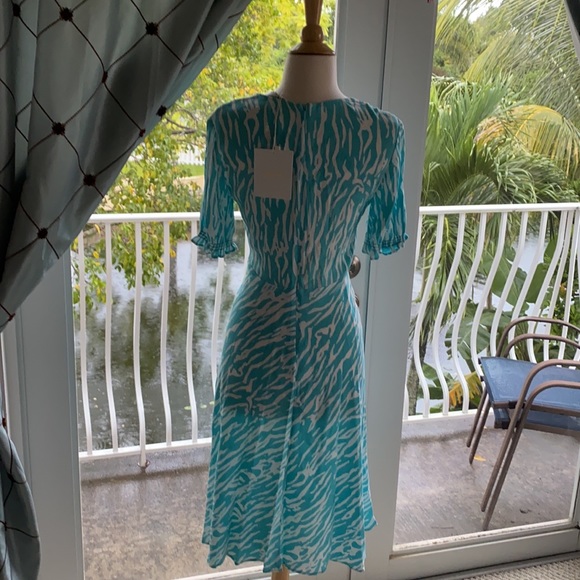 Diane von Furstenberg beautiful new 👗 - Picture 2 of 4